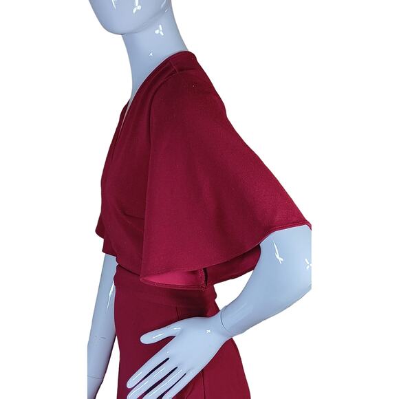 Stylestalker Overlap Dress Size Medium Burgundy Bell Sleeves V Neck Flared Trim - Picture 2 of 10